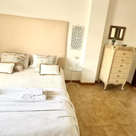Apartment Urban Oasis In Cristianos By Deihu Experiences
